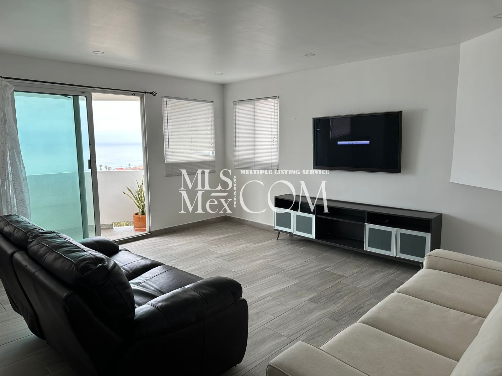 Charming 2-Bedroom Home in Hacienda del Mar, Rosarito – Pet-Friendly & Ocean Proximity