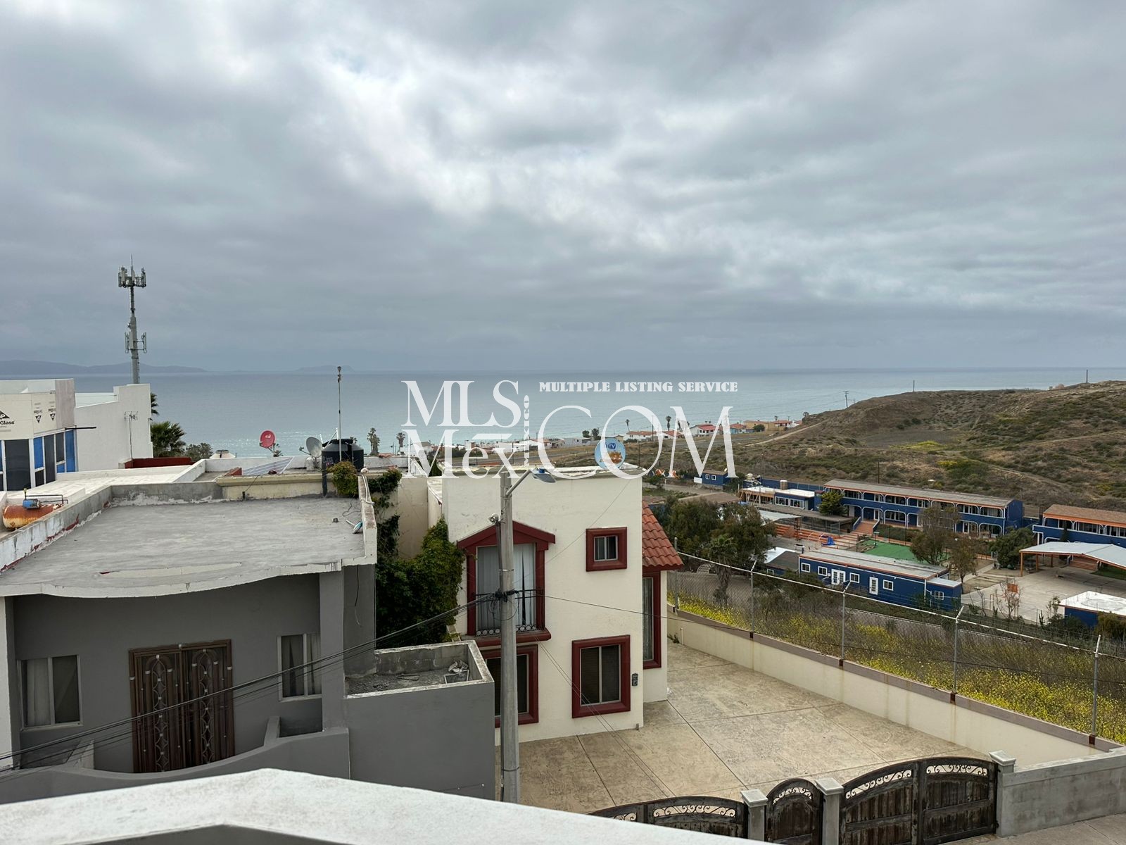 Charming 2-Bedroom Home in Hacienda del Mar, Rosarito – Pet-Friendly & Ocean Proximity