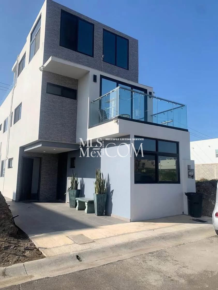 🌊 Furnished 2BR Condo for Rent in Punta Azul Rosarito | Ocean View | Gated Community | 30 Min to US Border ⸻