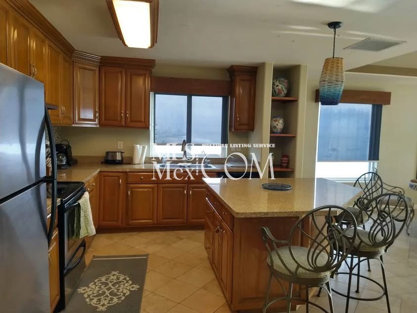 🌊 Oceanfront Condo for Rent at Riviera Rosarito – Furnished 3BR Condo in Downtown Rosarito