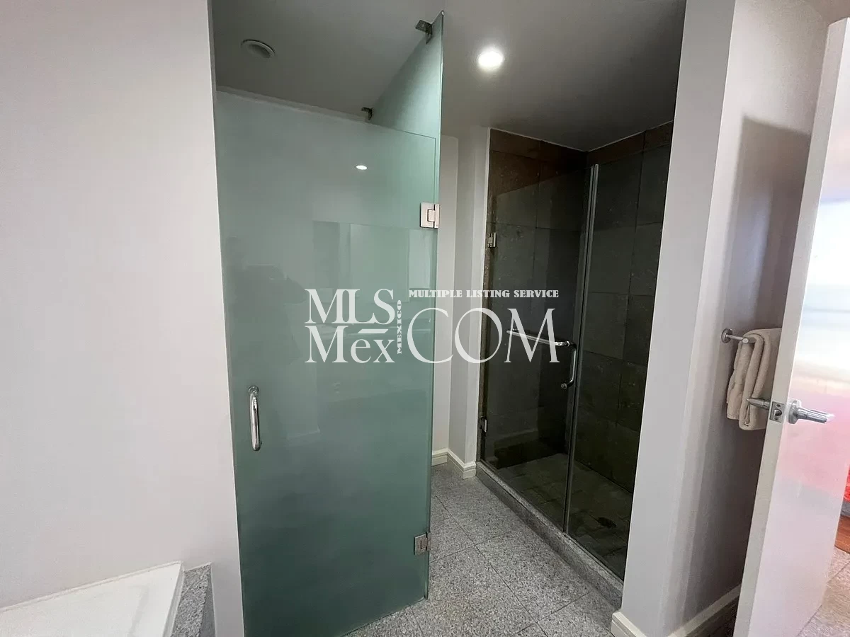 🌊 Oceanfront 2BR Condo at Rosarito Beach Hotel | Downtown Walkable | Resort Amenities | 25 Min to US Border ⸻
