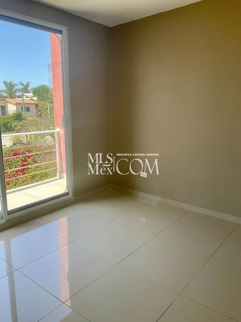 🏡 Remodeled 4BR Home for Rent in Rosarito Near Beach | Pet Friendly | Close to US Border ⸻