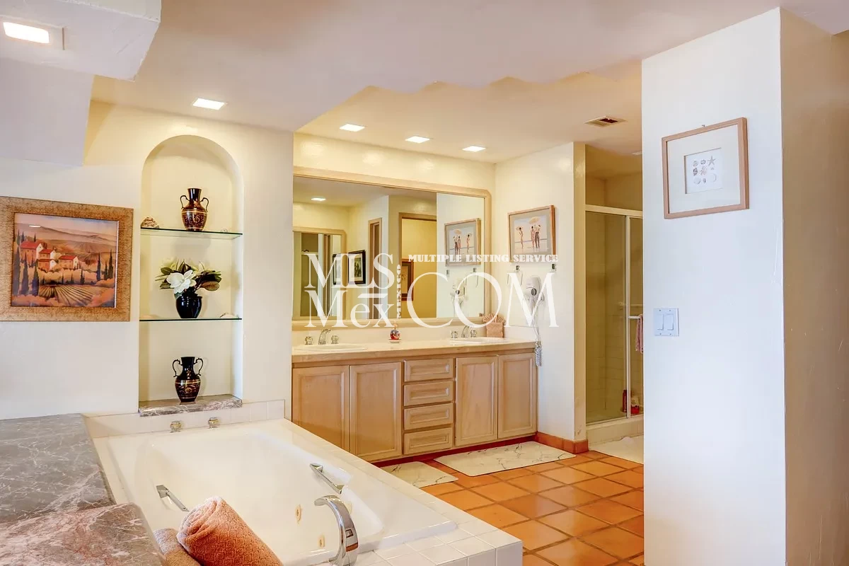 Luxury Oceanfront Condo for Rent in Club Marena, Rosarito | 2 🛏️ | Beachfront | Resort Amenities | Near San Diego