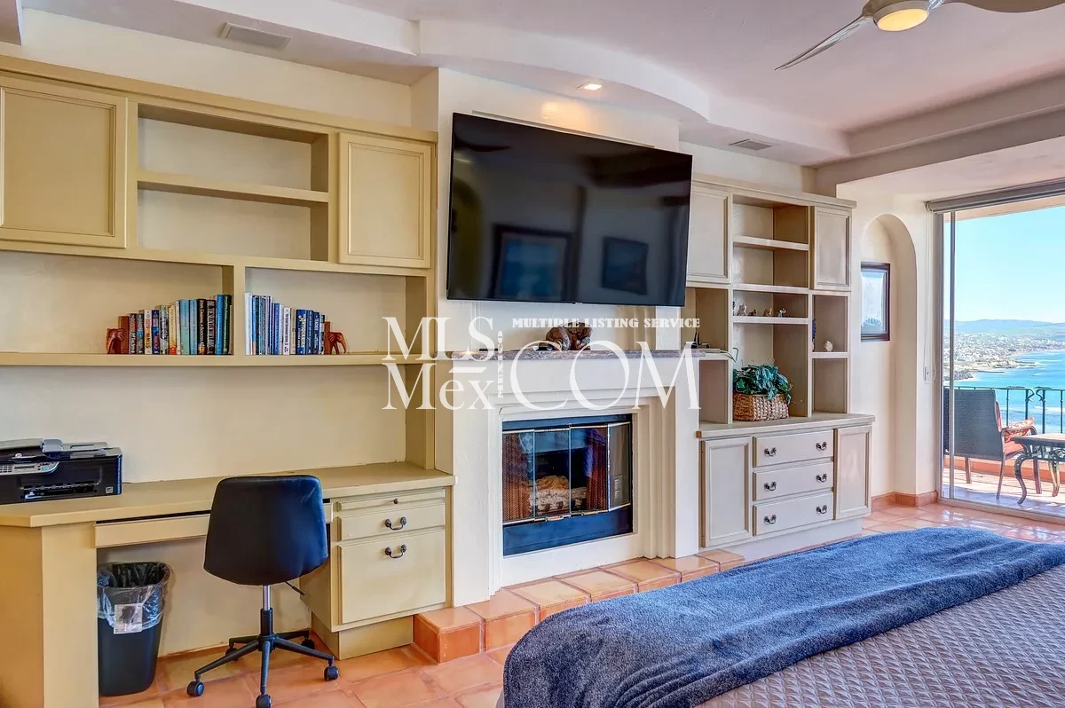 Luxury Oceanfront Condo for Rent in Club Marena, Rosarito | 2 🛏️ | Beachfront | Resort Amenities | Near San Diego