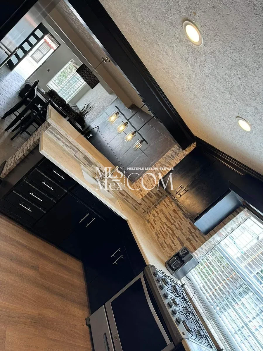 Furnished Family Home for Rent in Rosarito Centro | 4BR Near Beach & U.S. Border