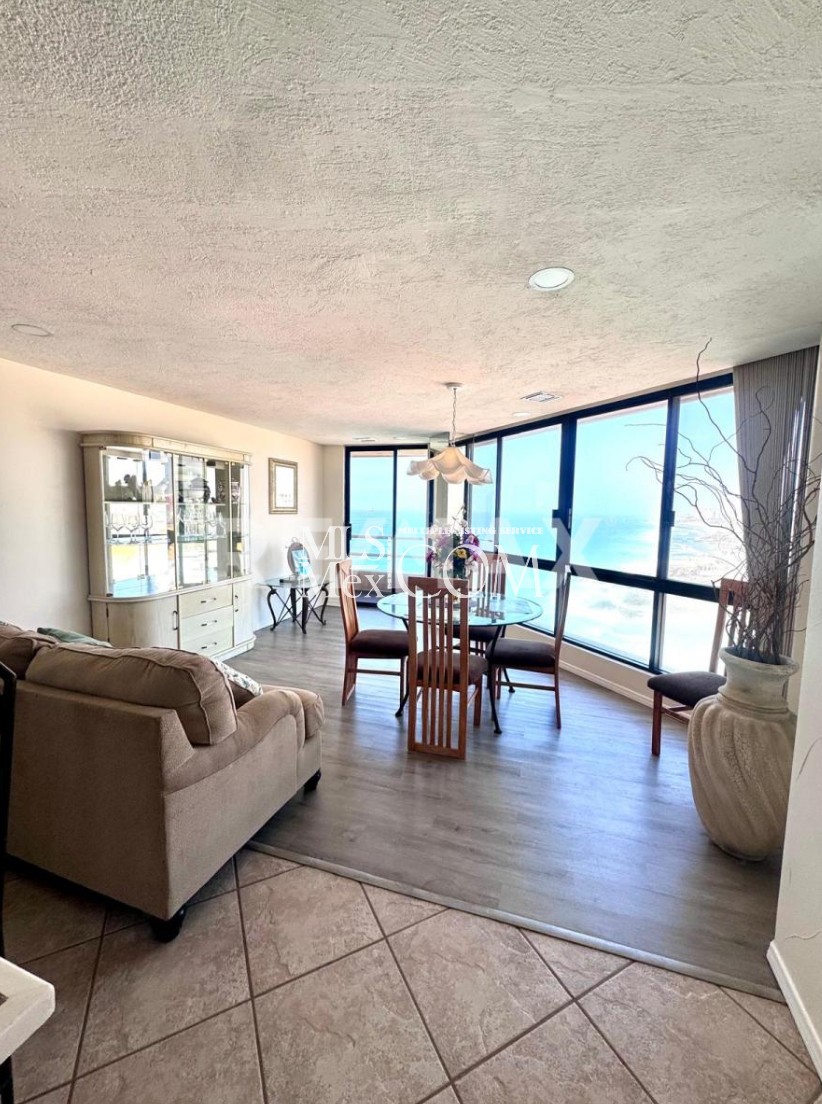 Luxury Oceanfront Condo for Rent in Rosarito | Villa Corona del Mar | 2BR Beachfront Condo