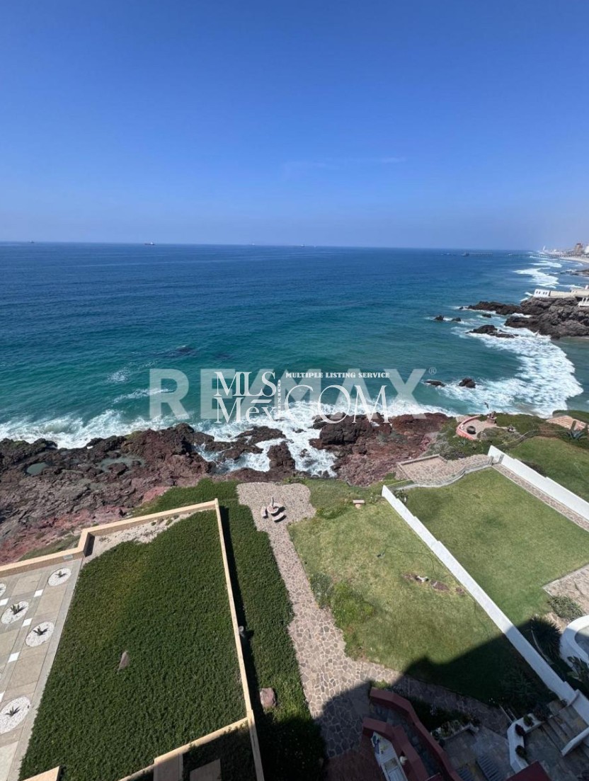 Luxury Oceanfront Condo for Rent in Rosarito | Villa Corona del Mar | 2BR Beachfront Condo