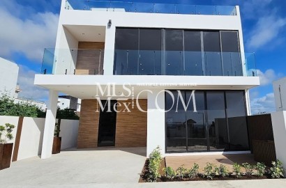 Luxury Ocean View Home for Rent in Punta Azul Rosarito | 4 Bed, Resort Amenities, Gated Community