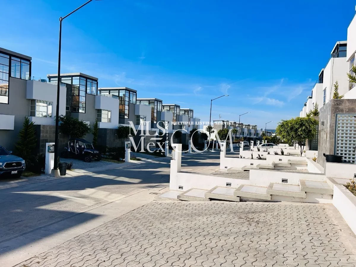 Modern 3BR/2.5BA Furnished Home for Rent in Amaralta Residencial Rosarito 🌅 | Pet-Friendly | Gated Community
