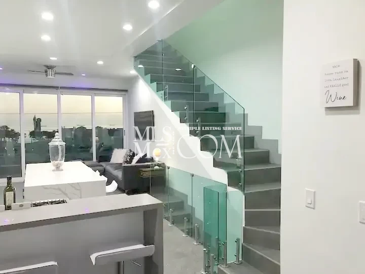Luxury 3BR Ocean-View Home with Jacuzzi in Punta Azul, Rosarito 🇲🇽