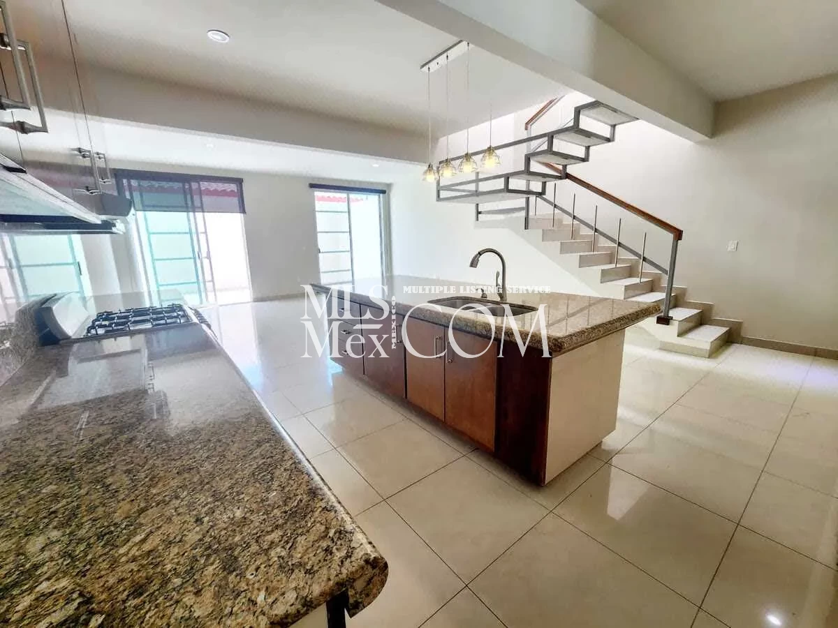 🌊 Ocean-View 3BR House for Rent in Villa Floresta, Rosarito | $1,250 USD