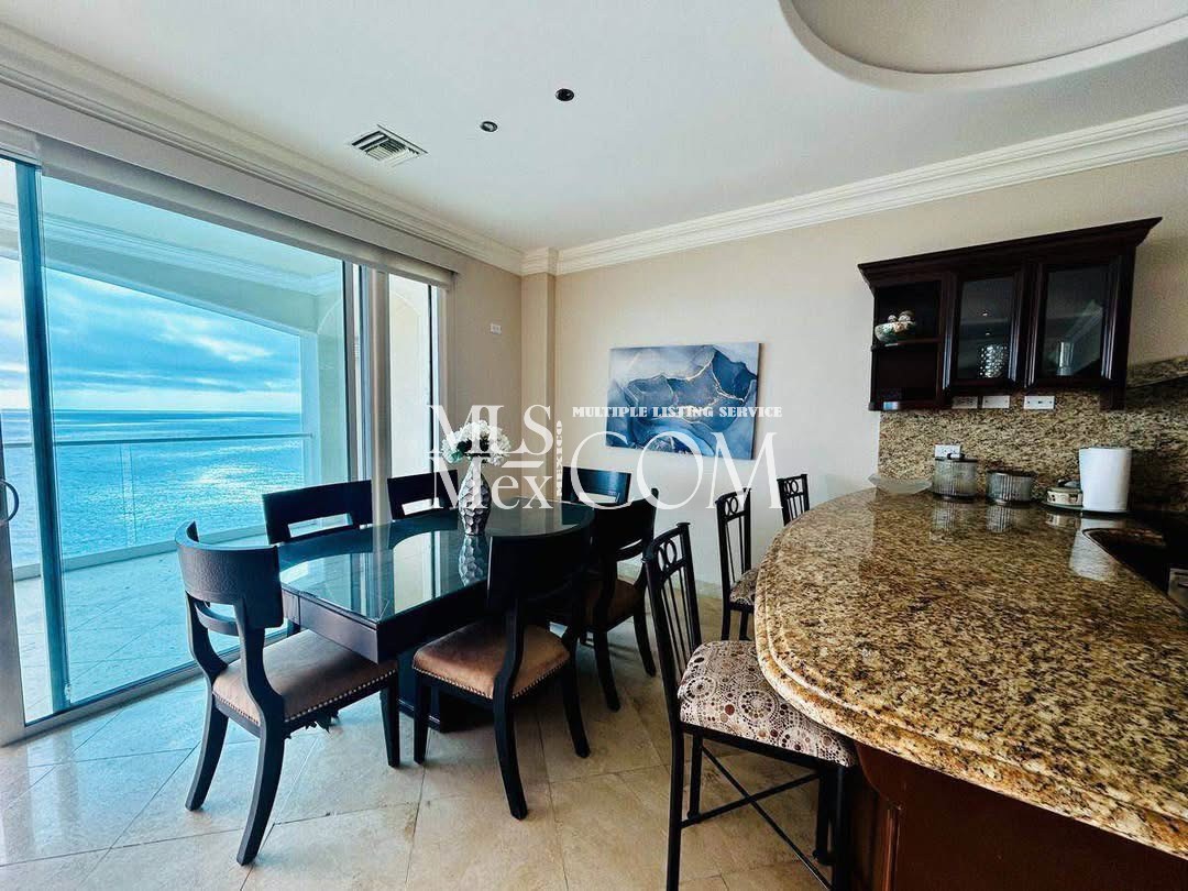 🌊Luxury Oceanfront Condo for Rent in Las Olas Grand, Rosarito – 2BR/2BA