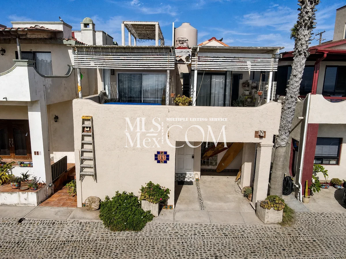 4BR Oceanfront House for Rent in Baja del Mar, Rosarito | Near San Diego
