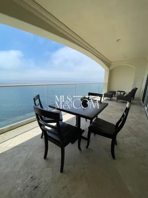 Oceanfront 2BR Condo for Rent at Las Olas Grand – Luxury Amenities & Secure Community