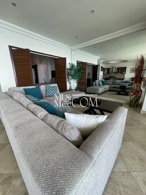Oceanfront 2BR Condo for Rent at Las Olas Grand – Luxury Amenities & Secure Community