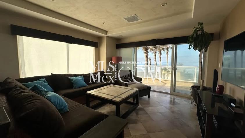 🌊 Luxury Oceanfront Condo for Rent at Riviera de Rosarito – Furnished 3BR in Downtown Rosarito