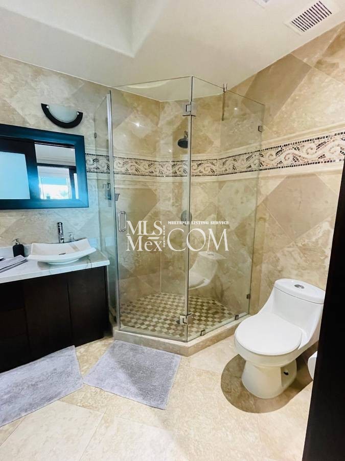 $1,800 / 2br - Newly Remodeled Corner Oceanfront Condo at Las Olas Grand – 2BR/2BA | (Las Olas Grand)