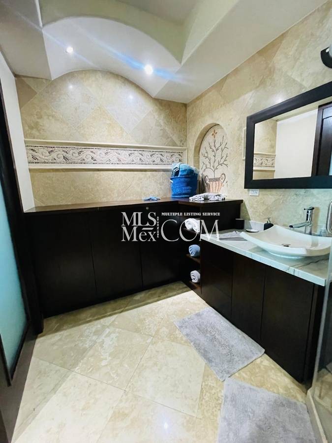$1,800 / 2br - Newly Remodeled Corner Oceanfront Condo at Las Olas Grand – 2BR/2BA | (Las Olas Grand)