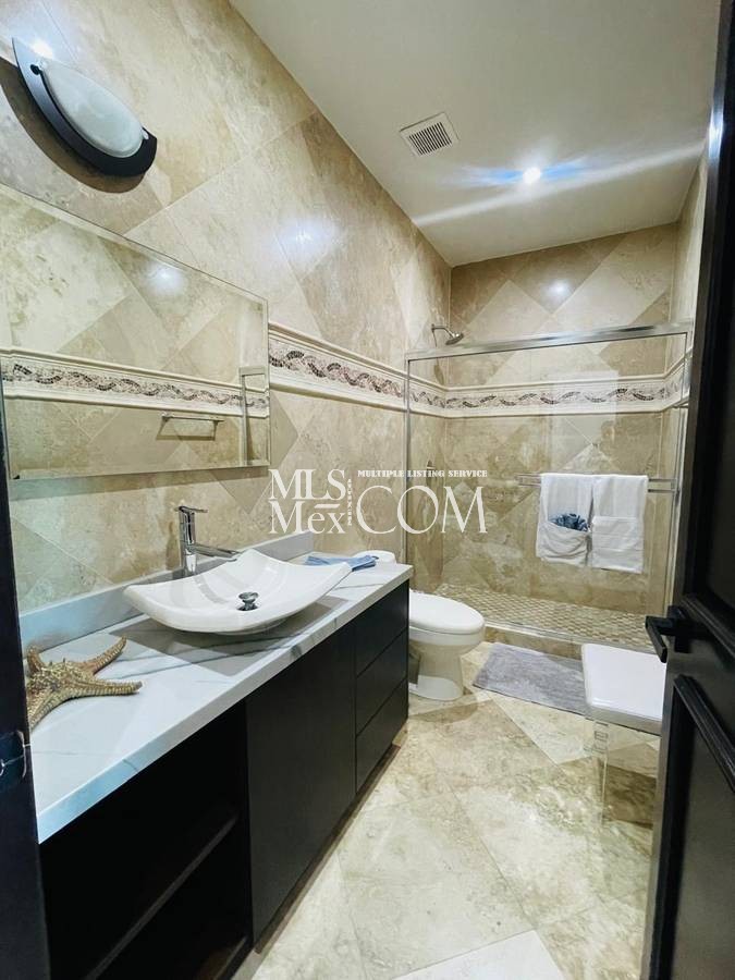 $1,800 / 2br - Newly Remodeled Corner Oceanfront Condo at Las Olas Grand – 2BR/2BA | (Las Olas Grand)
