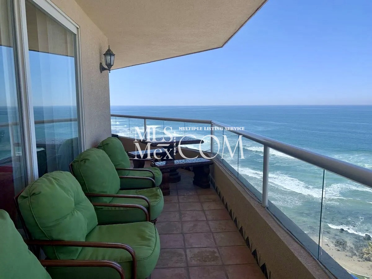Oceanfront 2BR/2BA Condo for Rent in La Jolla Real, Popotla – Resort Amenities & Beach Access