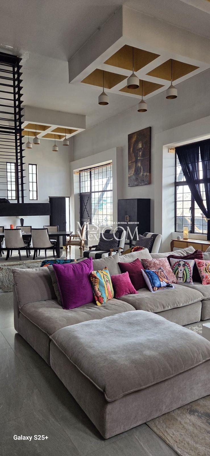 Luxury Furnished 3-Bedroom Home Near K38 with High Ceilings, Balcony & 9 Beds | Sleeps Up to 14 Guests