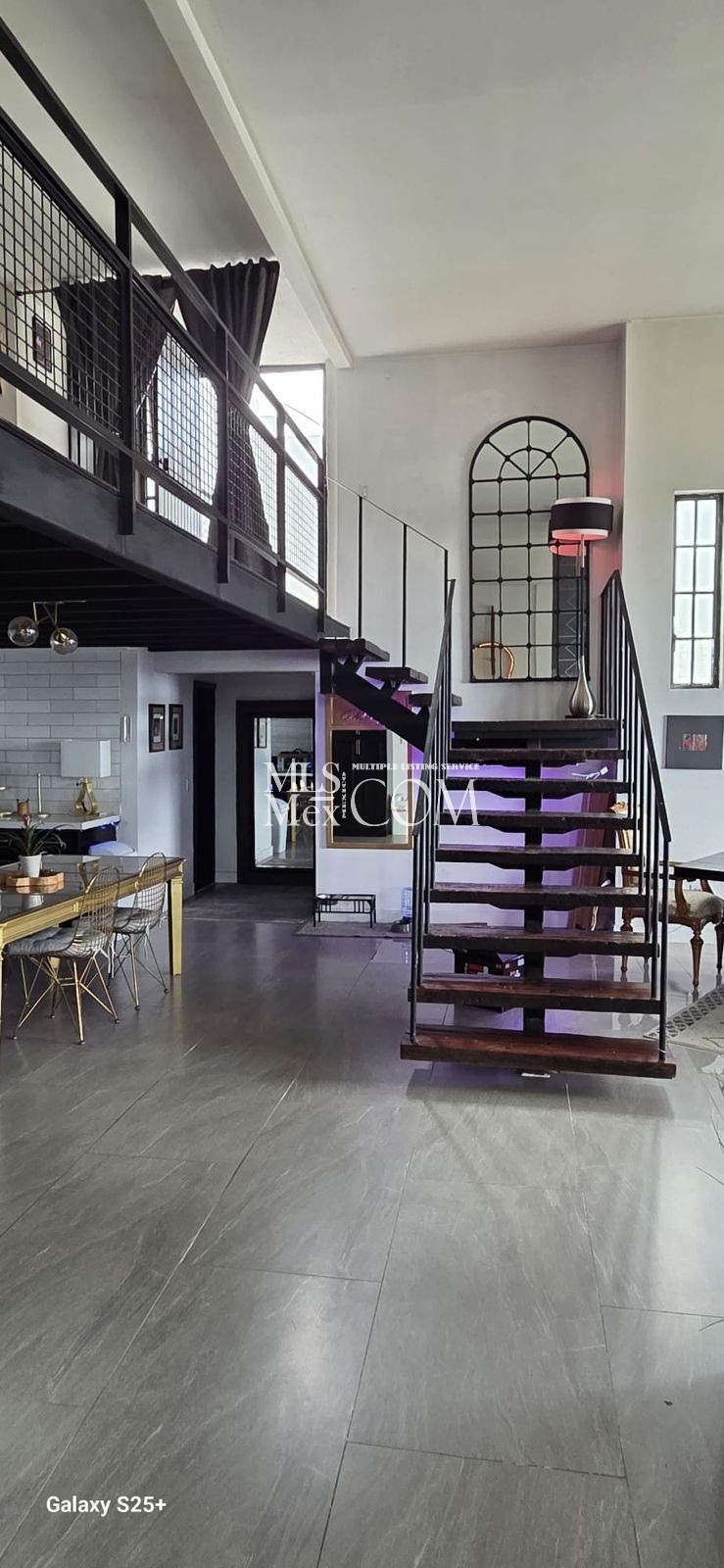 Luxury Furnished 3-Bedroom Home Near K38 with High Ceilings, Balcony & 9 Beds | Sleeps Up to 14 Guests