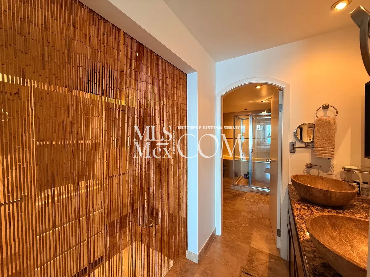 Luxury Oceanfront Condo for Rent in La Jolla del Mar, Rosarito | 🛏️ 3 Bedrooms | Resort Amenities | Near San Diego Bord