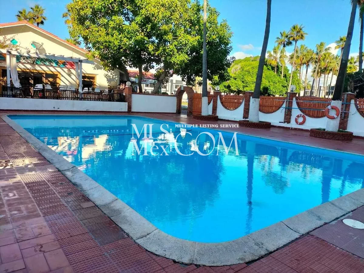 Vacation Rental Home in Quinta del Mar, Rosarito | 🛏️ 3 Bedrooms | Sleeps 11 | Walk to Beach | Resort Amenities