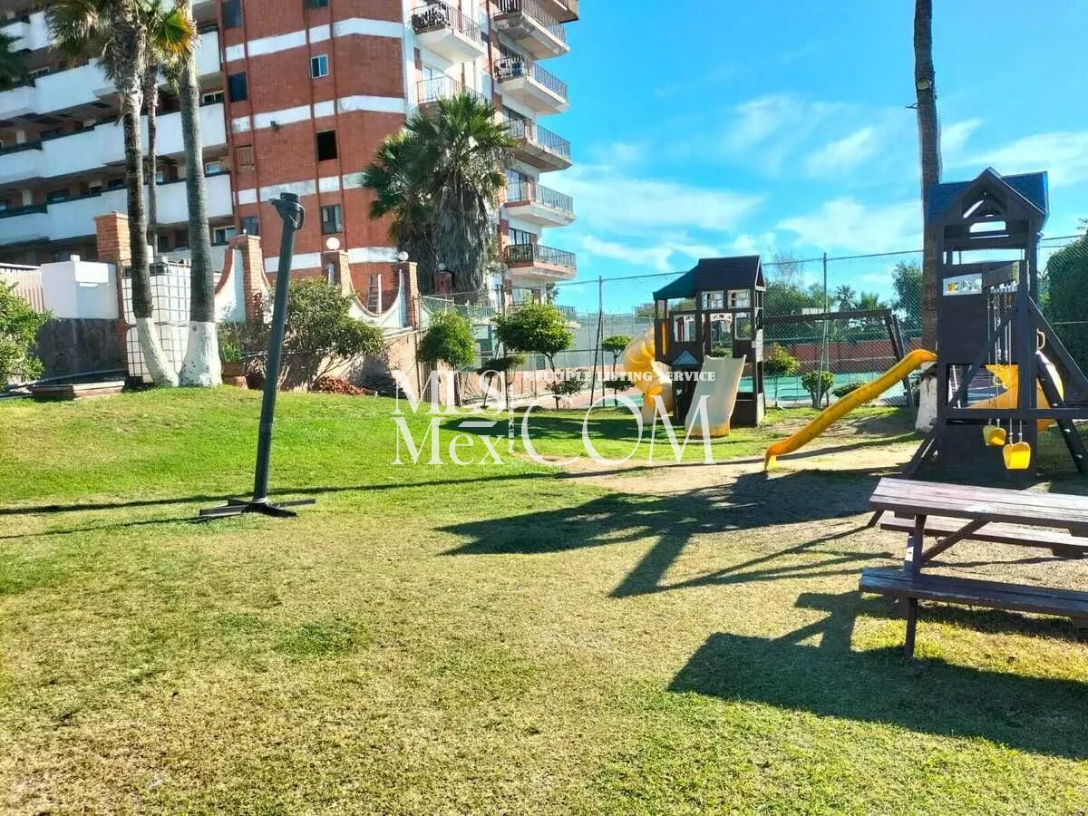 Vacation Rental Home in Quinta del Mar, Rosarito | 🛏️ 3 Bedrooms | Sleeps 11 | Walk to Beach | Resort Amenities