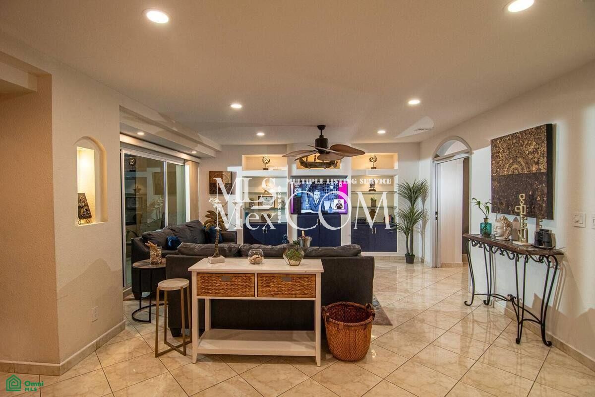 Remodeled Oceanfront 2BR Condo for Sale in Downtown Rosarito | La Jolla Rosarito