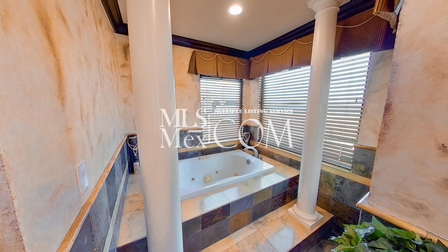 Hermosa Casa en MARENA COVE Rosarito