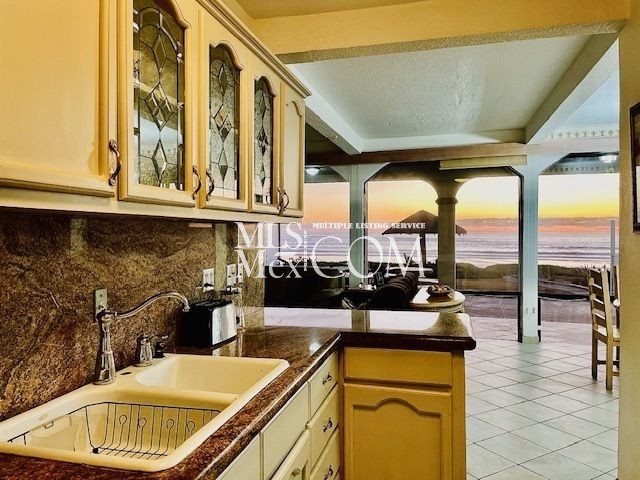 Oceanfront 2BR Home for Rent in Rosarito – Gated Community & Beach Access!